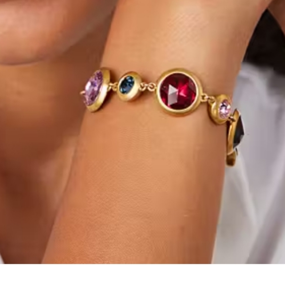 Kate Spade On The Dot Bracelet - Picture 6 of 6